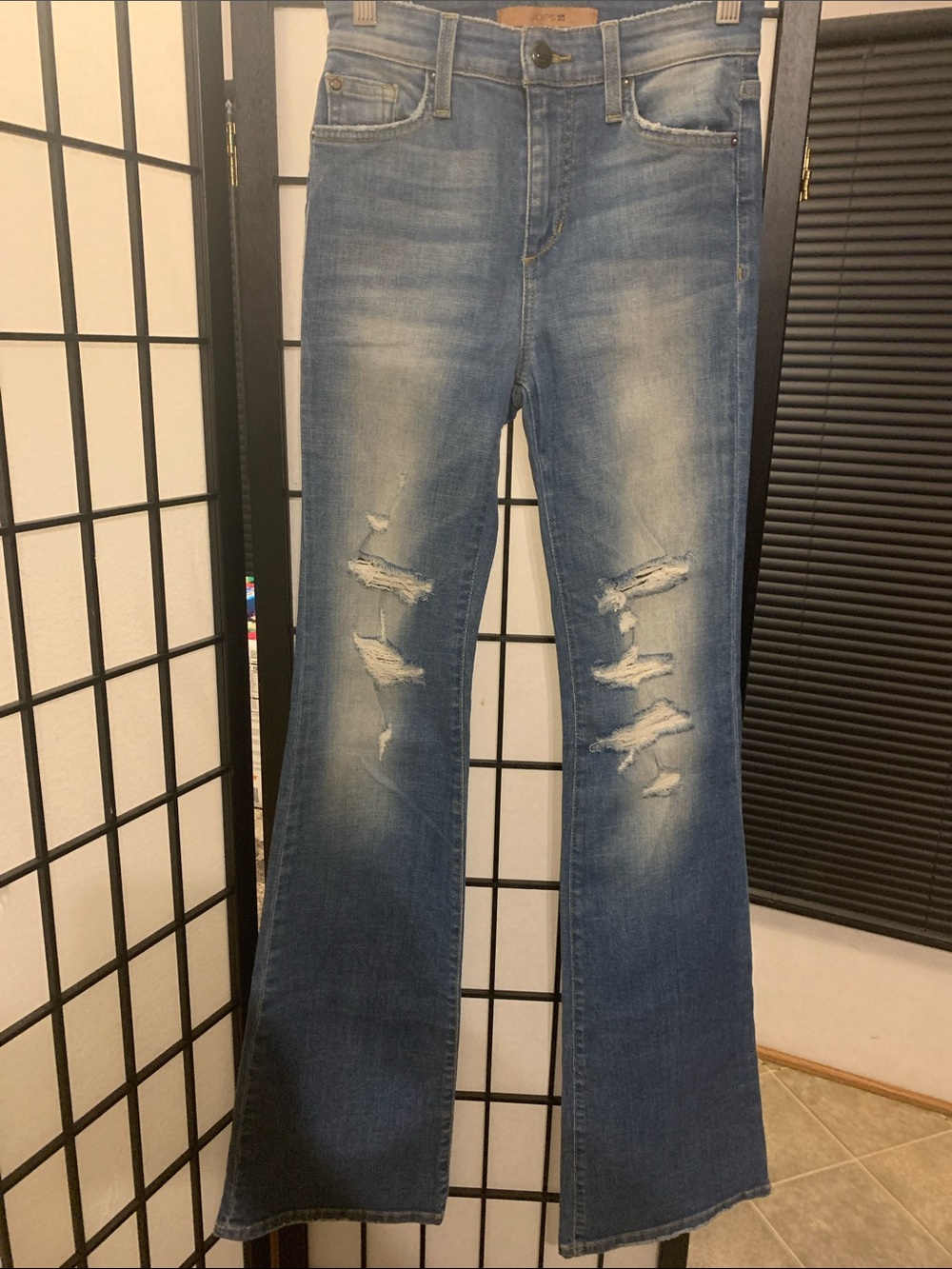 Joe's Jeans Light Blue Distressed Flare Jeans Size 25